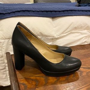 Brand New Naturalizer Heel